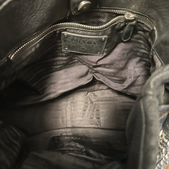 Prada Black Leather Stingray Shoulder Bag - Picture 9 of 9